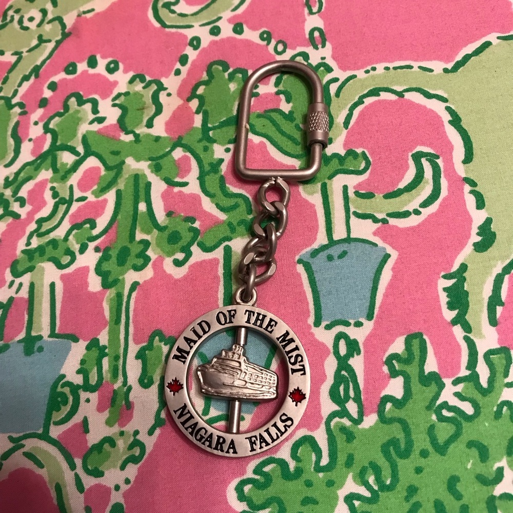 Silver maid of the mist Niagara Falls Keychain